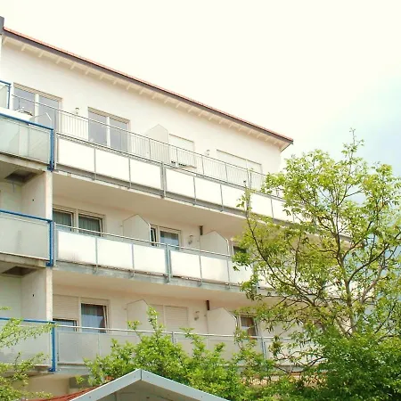 Aparthotel One *