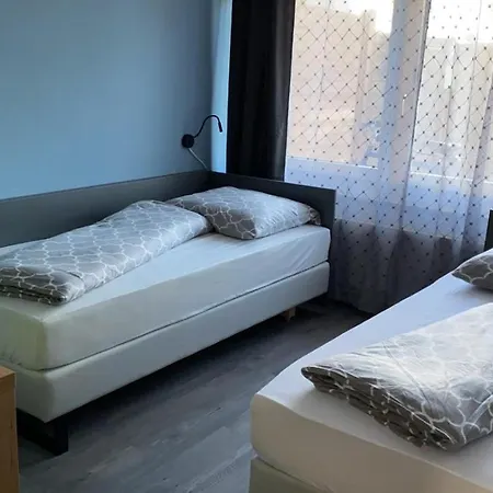 One Aparthotel *